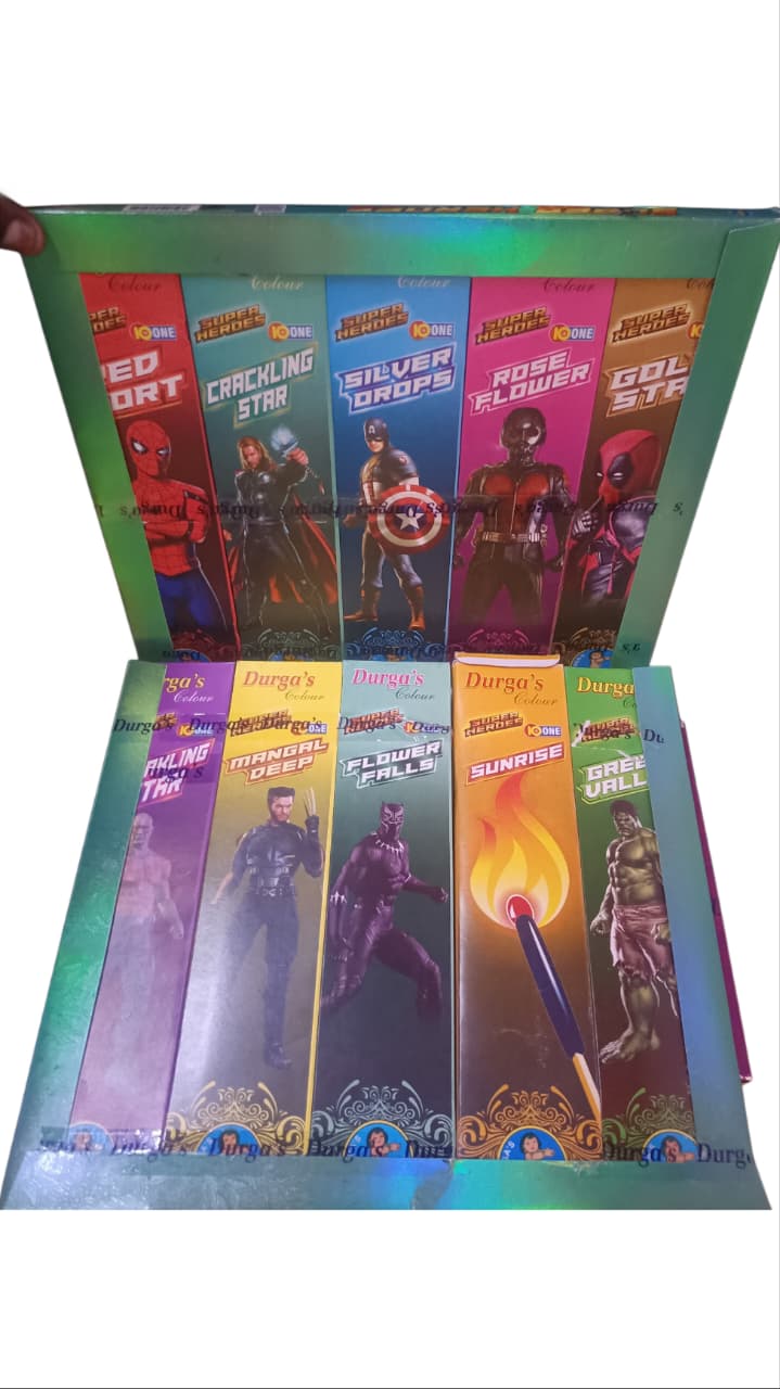 Super Heros Mega Matchbox (10 mega box)